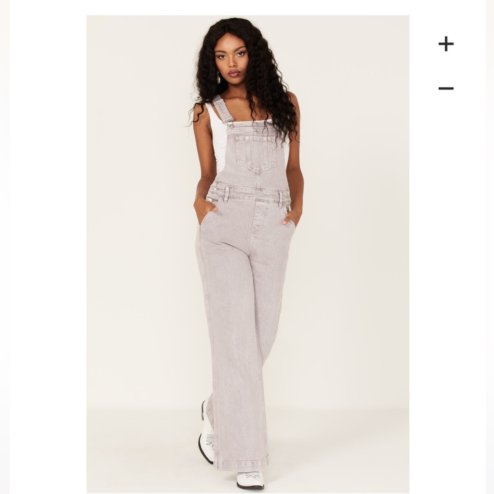 Cleo + Wolf Women's High Rise Wide Denim Overalls (SIZE LARGE)